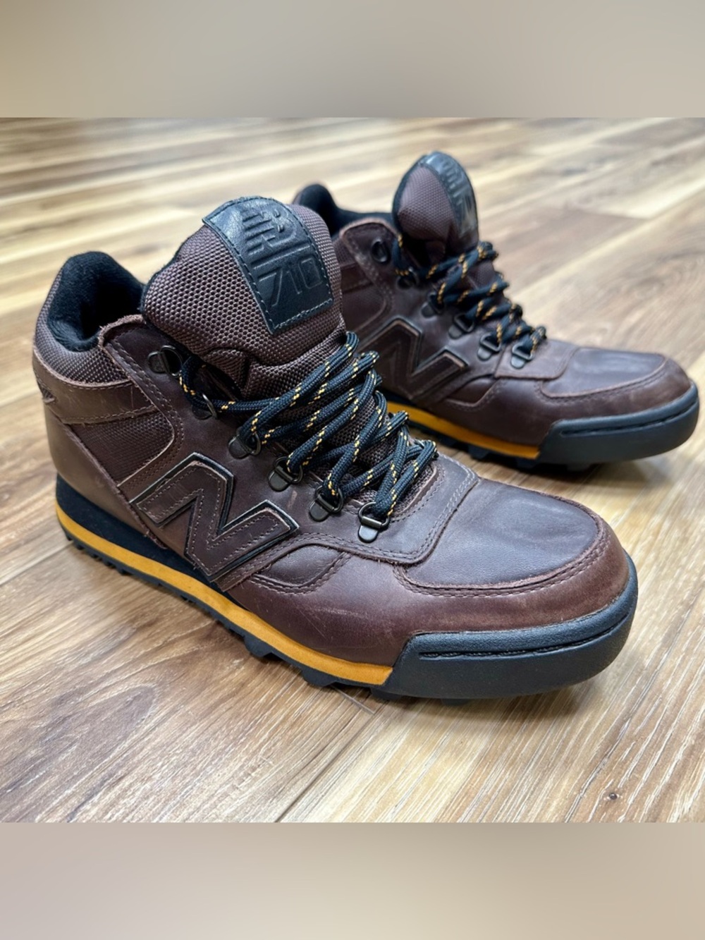 New Balance 710 Leather Mid Hiking Boot Shoe, H710GU, Brown, Size 7